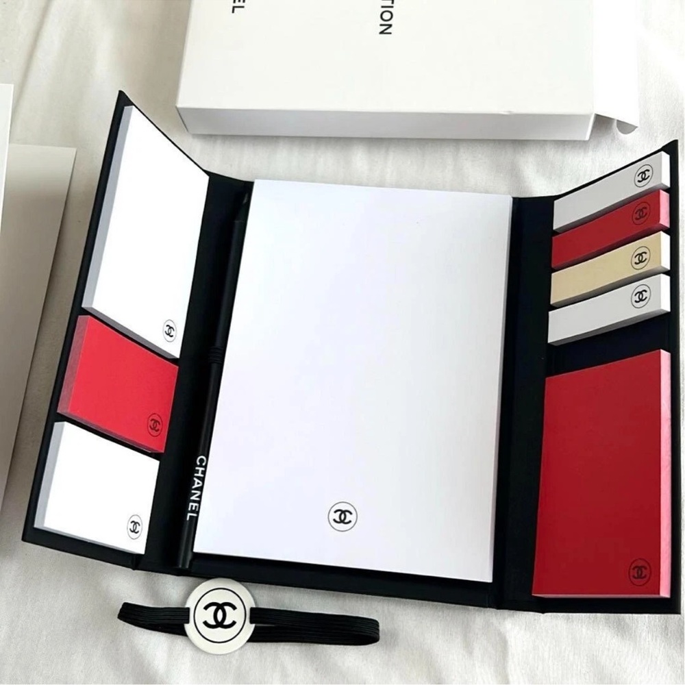 CHANEL LA Collection  Pencil, Notebook, Sticky Note Set Novelty  NEW F/S 2023